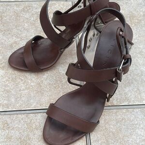 Vicini sandals size 38